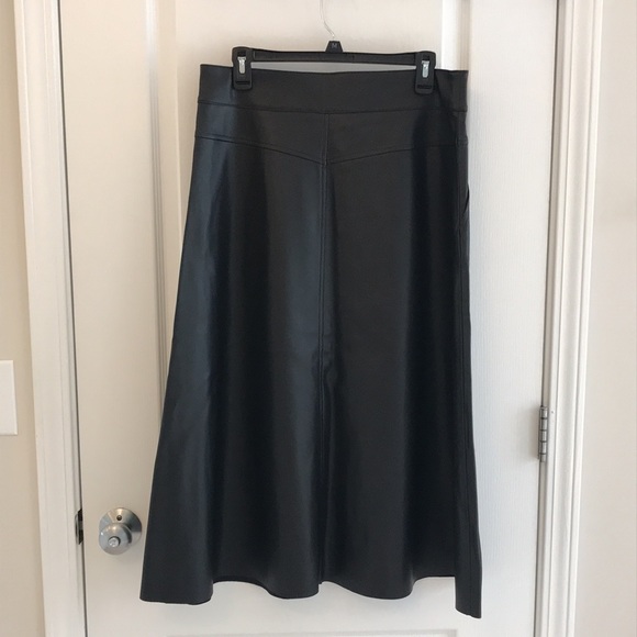 Wide Maxi Leather Skirt - Picture 8 of 15